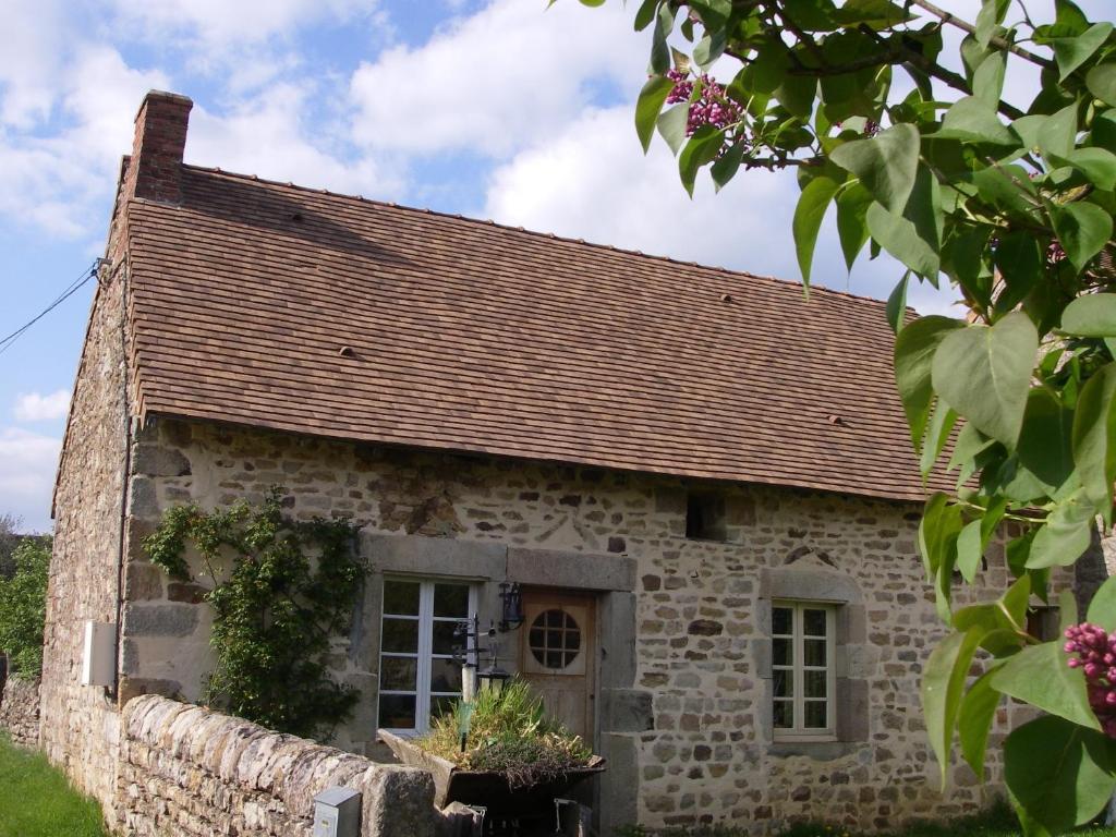 Bed and Breakfast Le Trot'In Chair Martigny-le-Comte Экстерьер фото